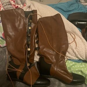 Boots size 7
